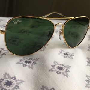 Original RayBan Aviators.